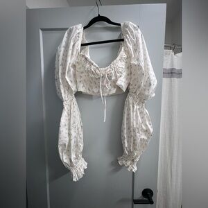 House of CB white floral cropped blouse